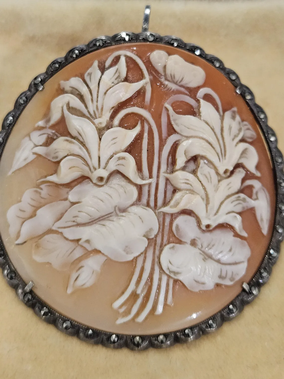 Antique Cameo Flowers Natural shell brooch silver 800 and marcasite Alpine violet cyclamen - Image 3