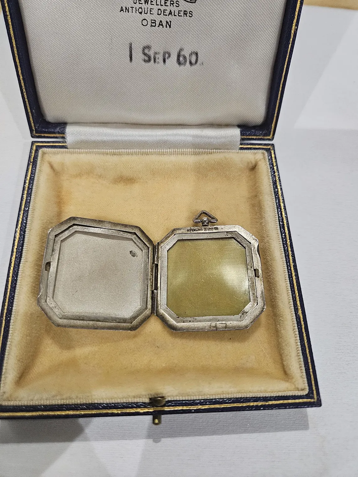 Antique Engraved art deco locket pendant Sterling silver 925 square heavy - Image 3