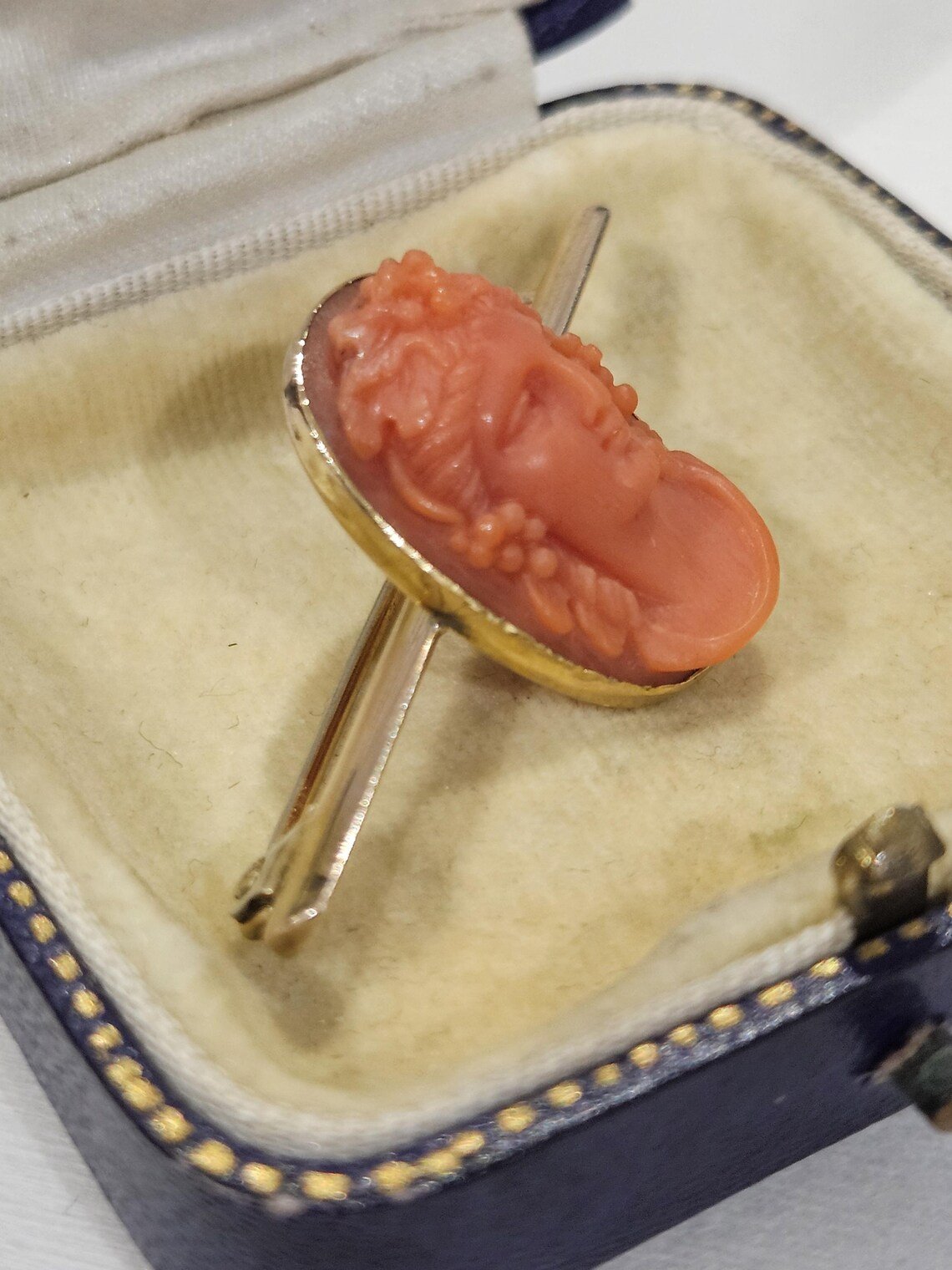 Antique Natural coral Cameo bacchante gilt over silver brooch - Image 4