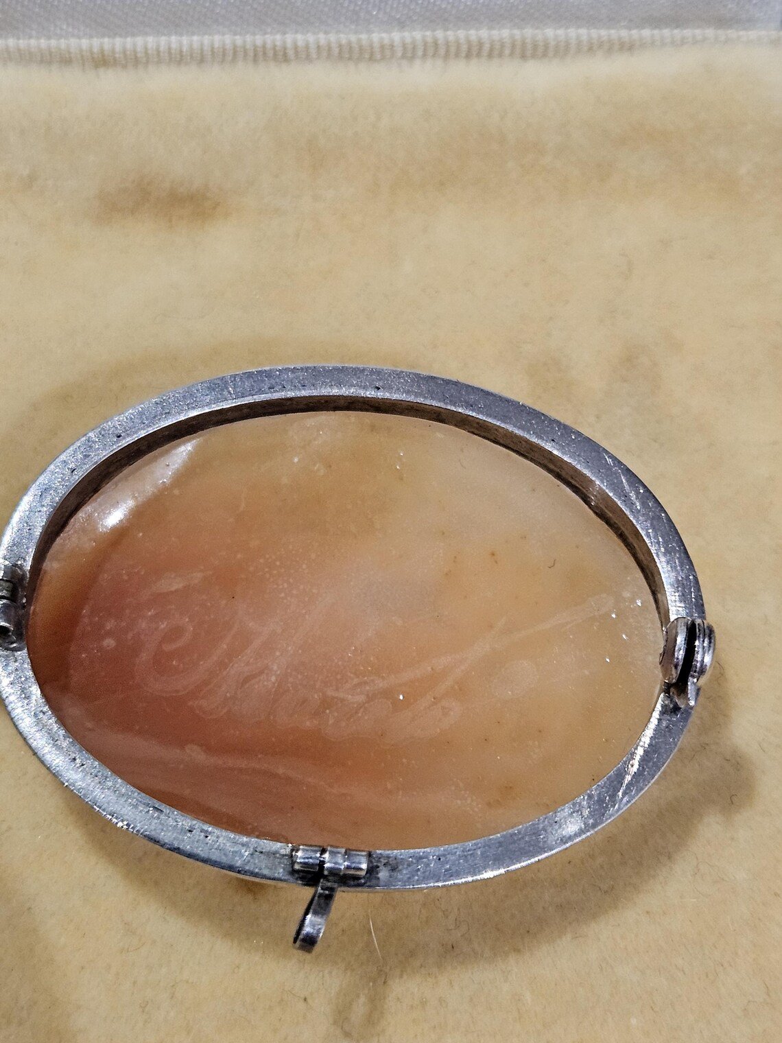 Old Antique natural shell Cameo silver brooch pendant goddess Aurora with the hours , chariot, Roman goddess - Image 4