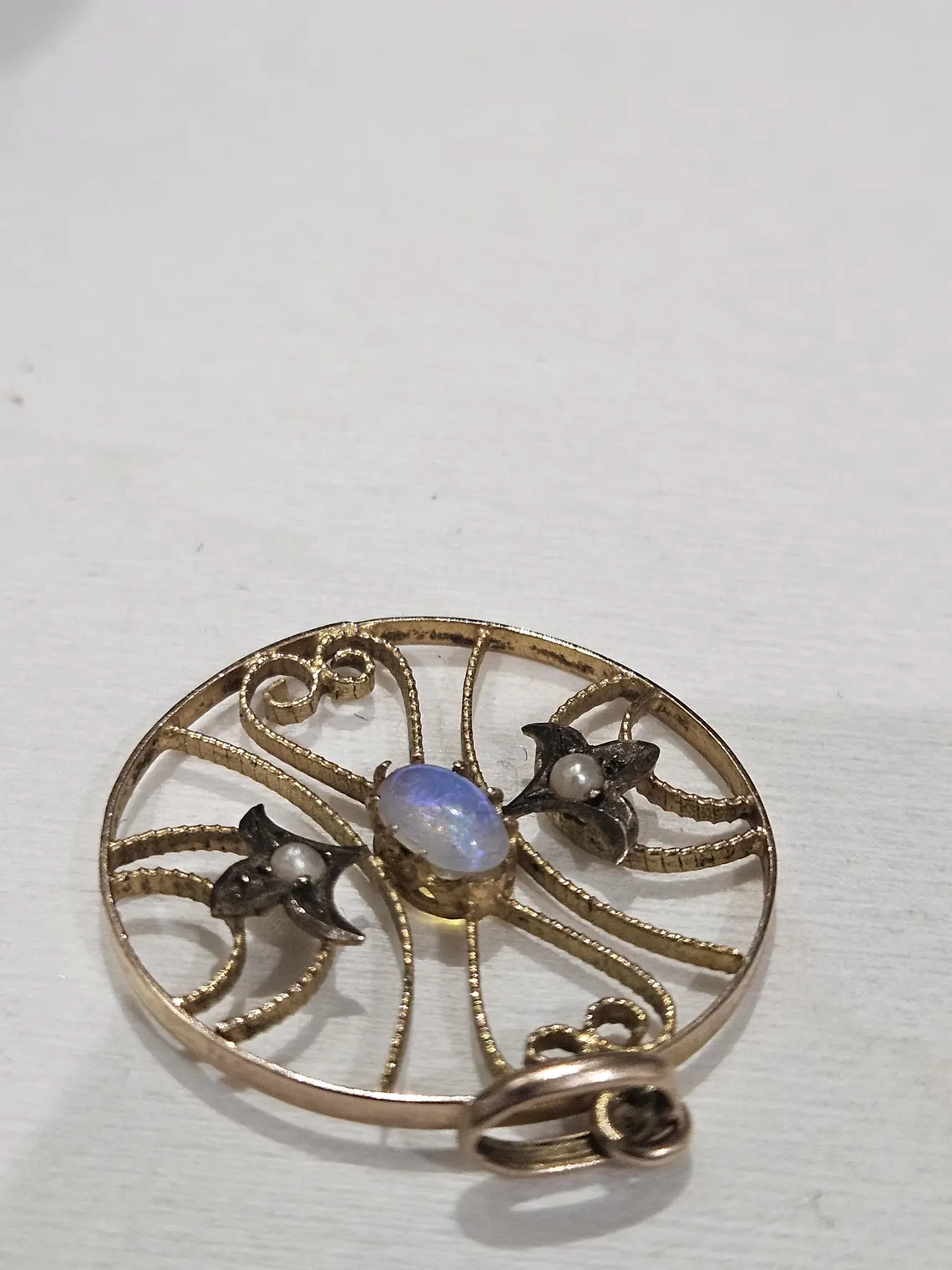 Unique antique lavalier round pendant natural pearls and Australian opal 9ct gold Edwardian era - Image 8