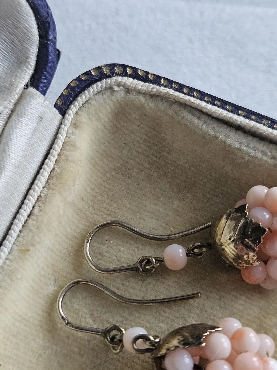 Vintage earrings hooks natural coral angel skin grapes wine, silver 800 with gold overlay - Image 5